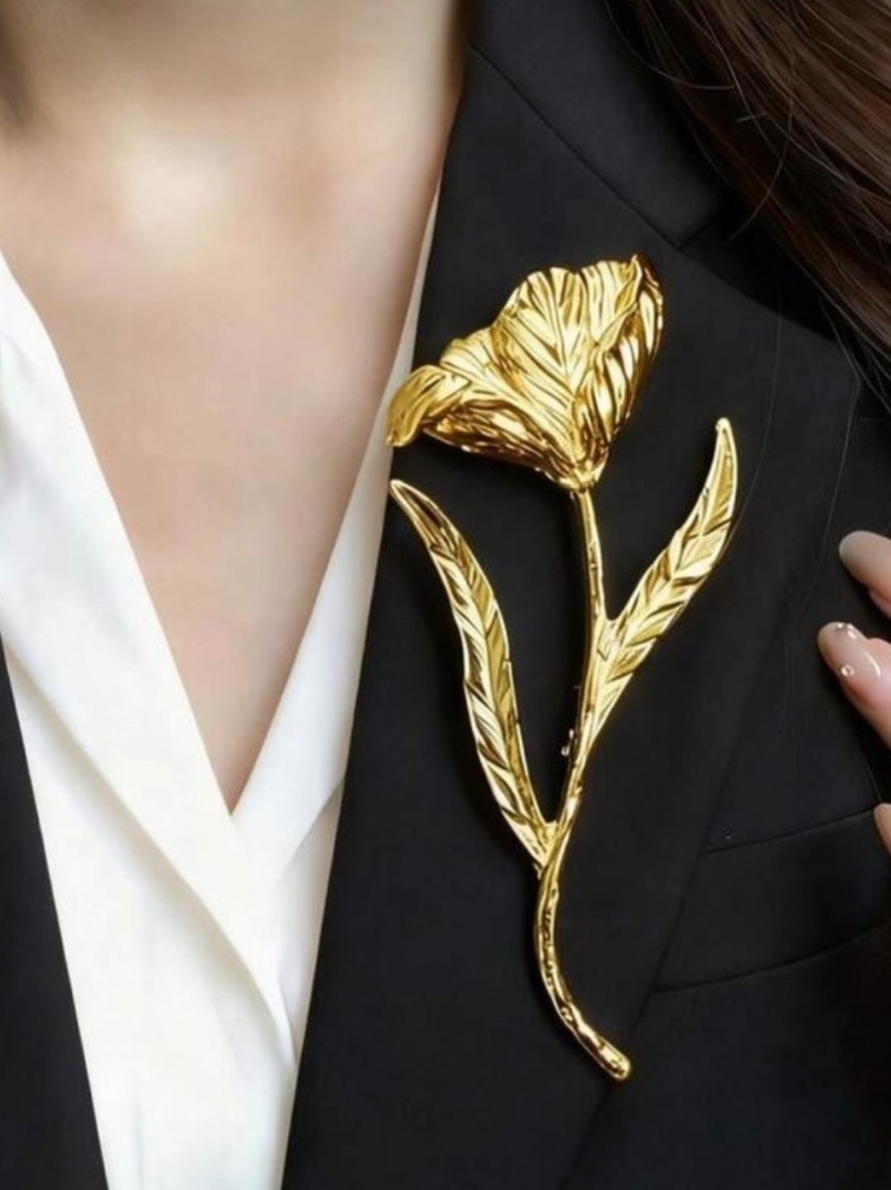 Anthropologie Gold Floral Stem Brooch